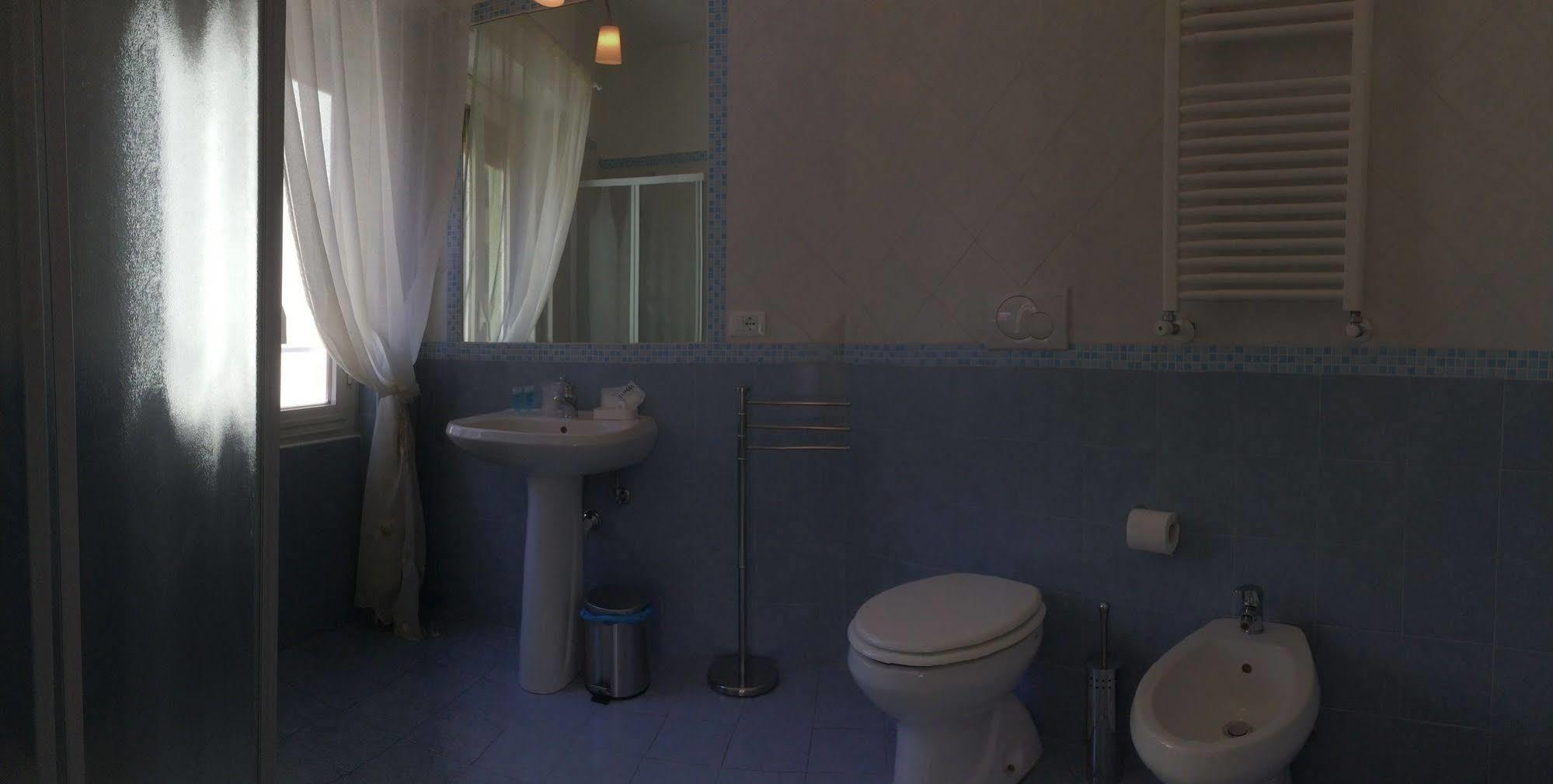 Hotel Domus Italiana à Rome Extérieur photo
