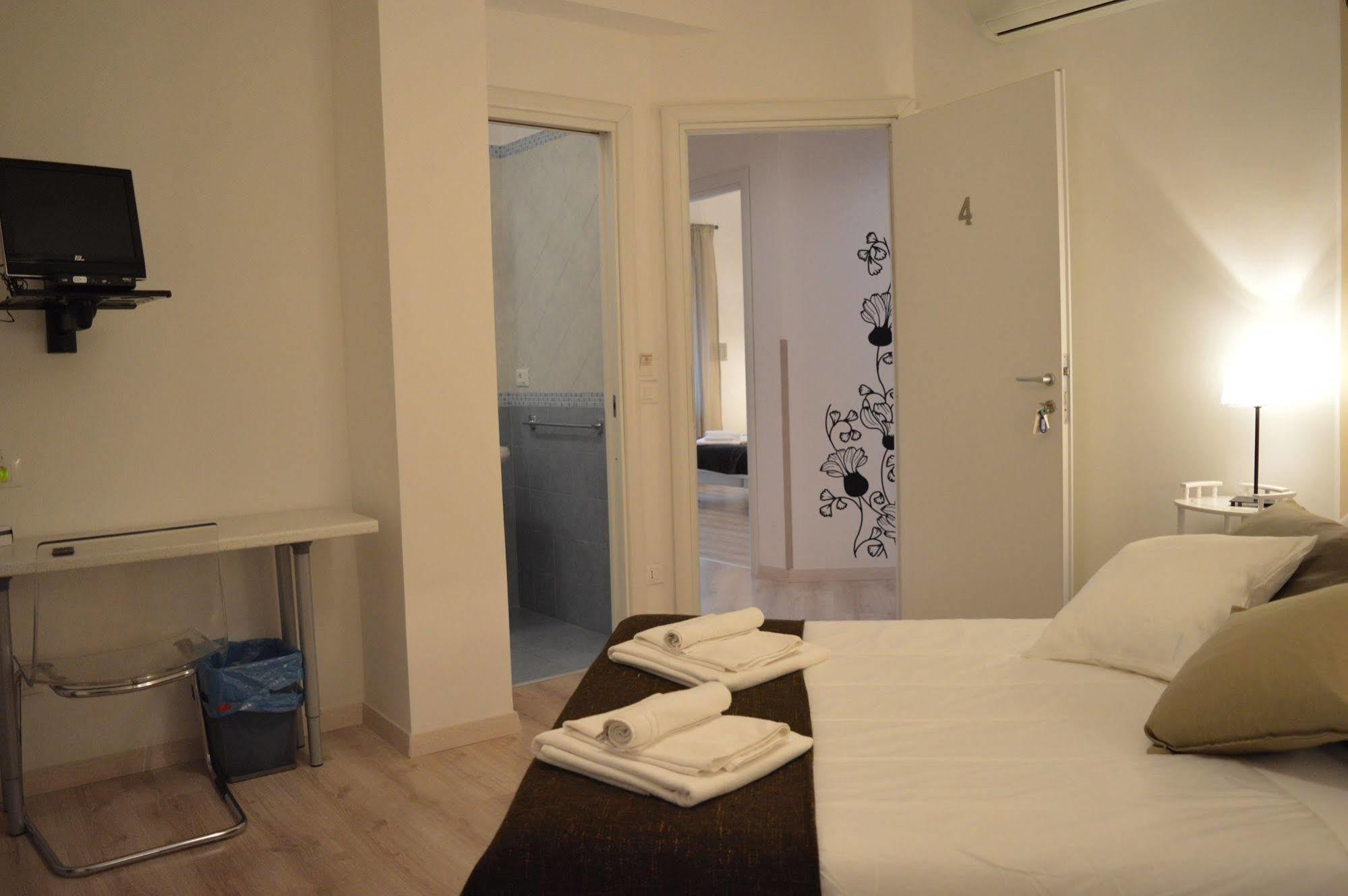 Hotel Domus Italiana à Rome Extérieur photo